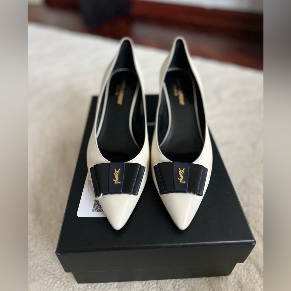 Leather Anais Bow Pumps 55 - Picture 10 of 14